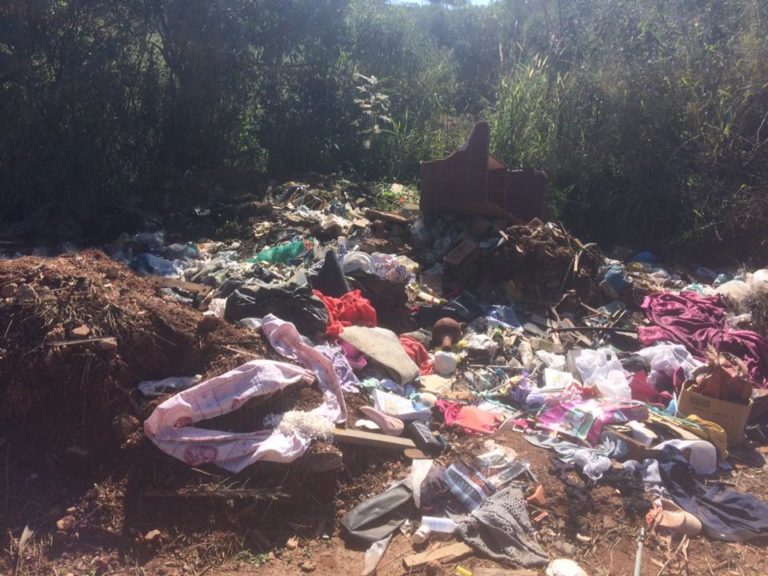 Excesso de poluição ambiental preocupa moradores do bairro Tabatinga