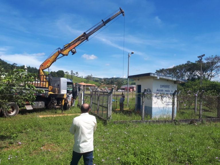 DMAAE trabalha para solucionar falta de água no bairro Pinhalzinho dos Góes