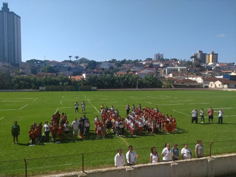 Cerimônia abre jogos escolares em Ouro Fino