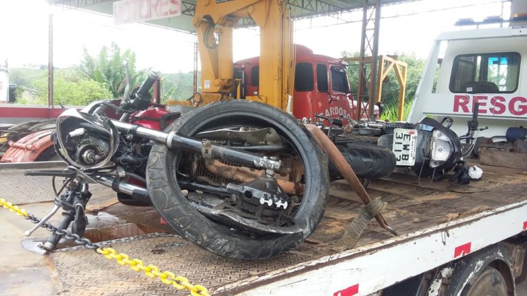 Grave acidente deixa três mortos na MG-459