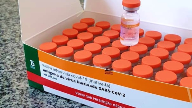 Prefeitura de Ouro Fino abre cadastro para profissionais da saúde receberem a vacina contra a Covid-19