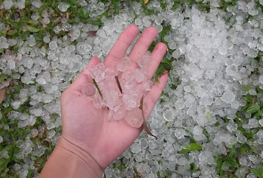 Chuva de Granizo em Ouro Fino e Inconfidentes