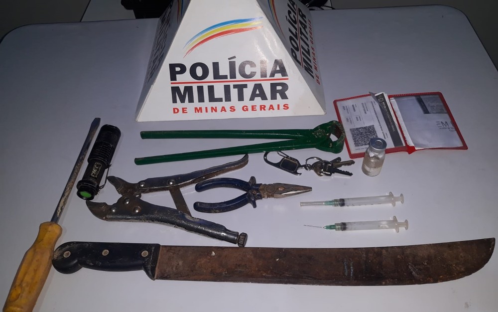 Materiais apreendidos pela Polícia Militar de Ipuiúna